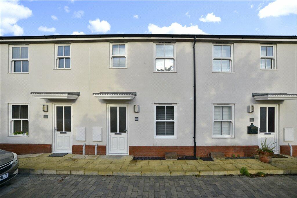 2 bedroom terraced house for sale in Hedingham Road, Halstead, Essex, CO9