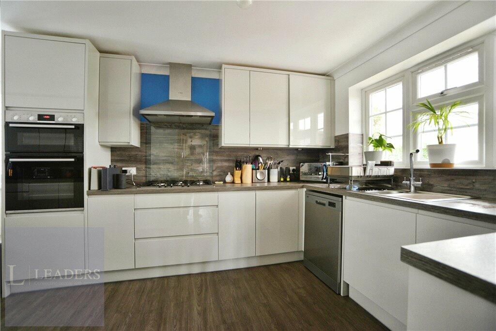 Additional property image - Mallows Field, Halstead, Essex