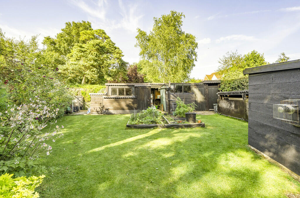 Additional property image - Tilbury Hill, Tilbury Juxta Clare, Halstead