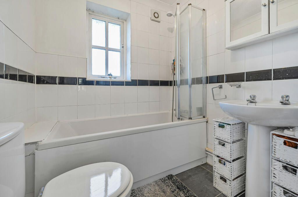 Additional property image - Clovers, Halstead, Essex