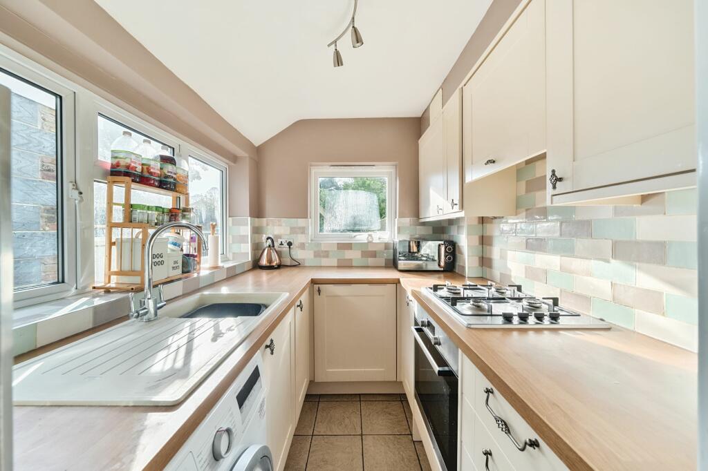 Additional property image - Park Road, Caterham, CR3