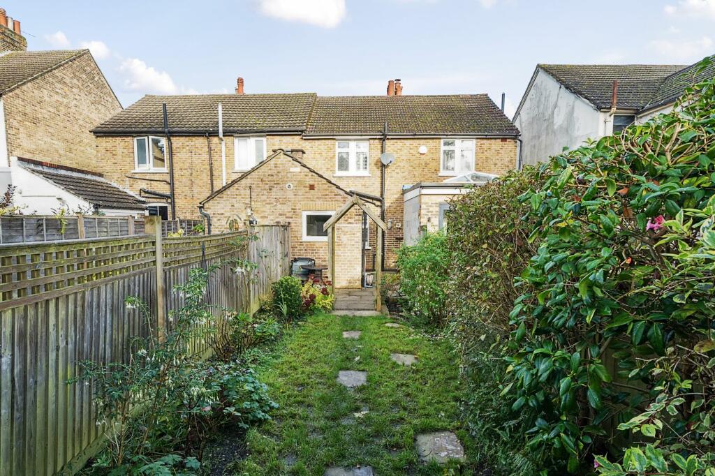 Additional property image - Park Road, Caterham, CR3