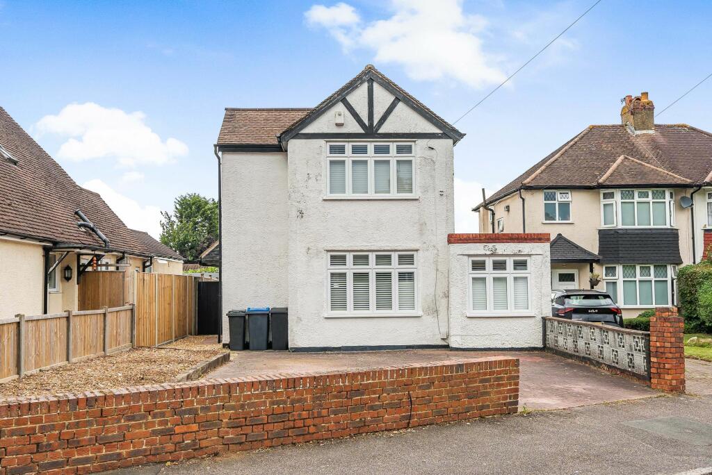 Additional property image - Waddington Avenue, Coulsdon, CR5