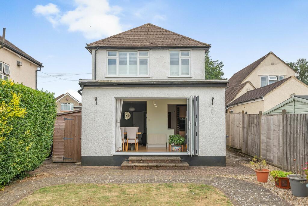 Additional property image - Waddington Avenue, Coulsdon, CR5