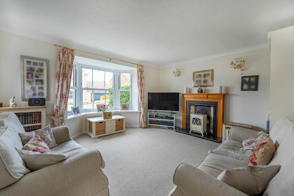 Additional property image - Rossetti Gardens, Coulsdon, CR5