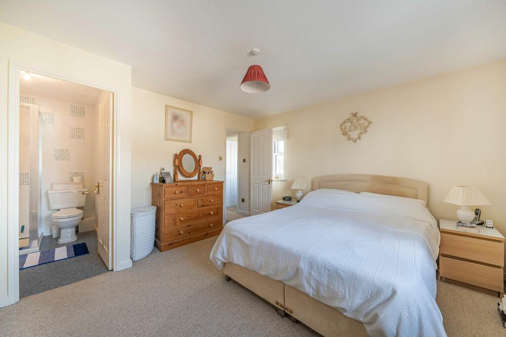 Additional property image - Rossetti Gardens, Coulsdon, CR5