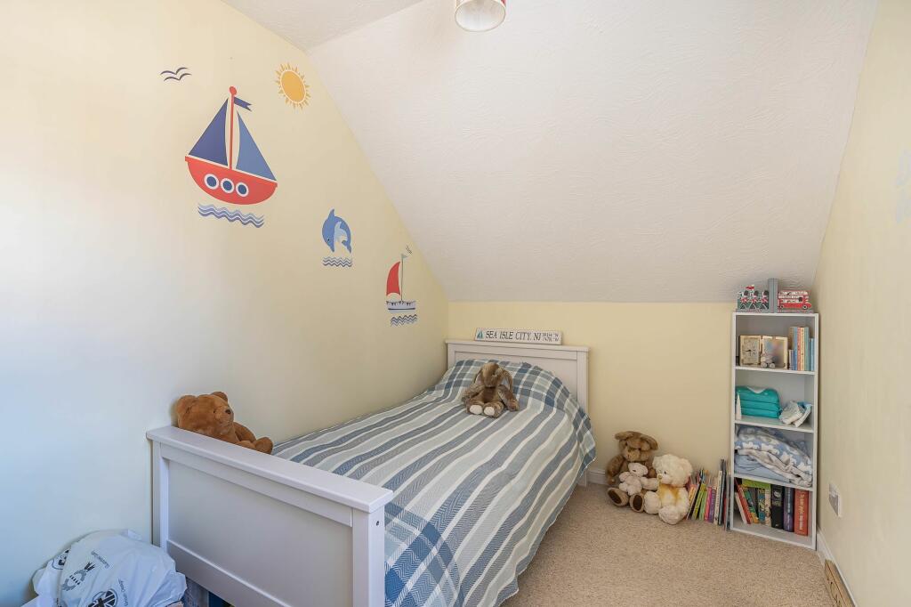 Additional property image - Rossetti Gardens, Coulsdon, CR5