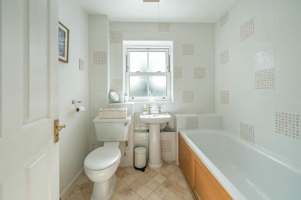 Additional property image - Rossetti Gardens, Coulsdon, CR5