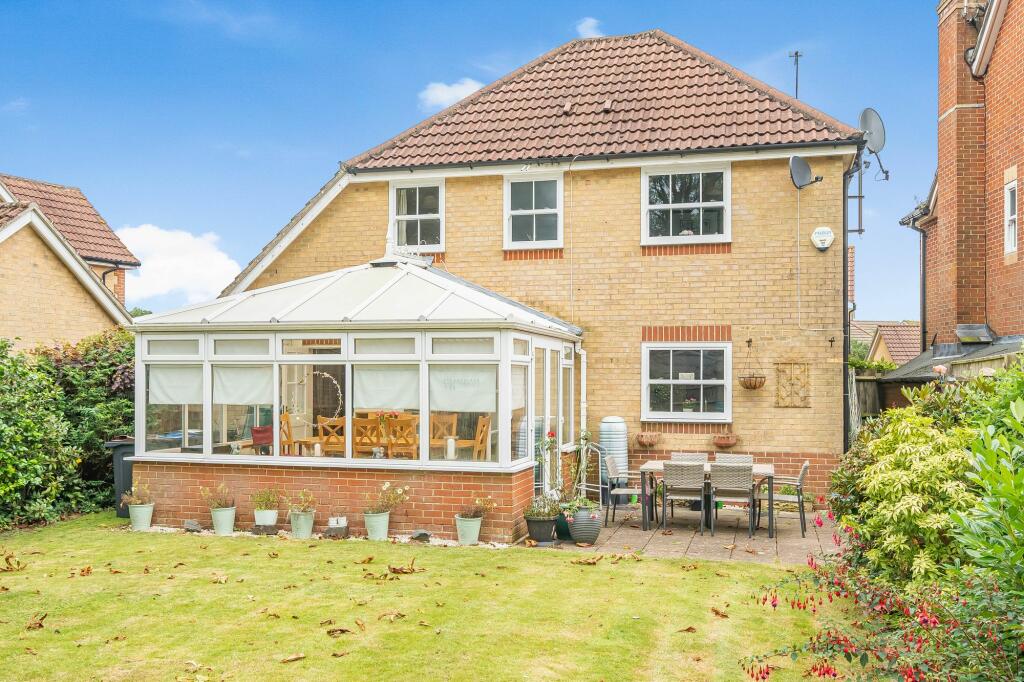 Additional property image - Rossetti Gardens, Coulsdon, CR5