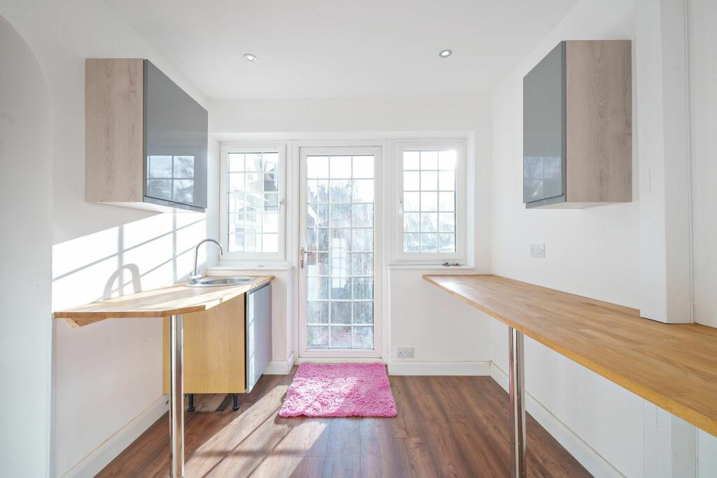 Additional property image - The Netherlands, Coulsdon, CR5