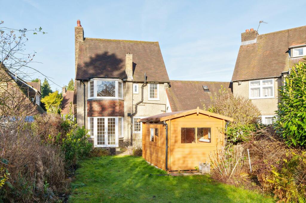 Additional property image - The Netherlands, Coulsdon, CR5