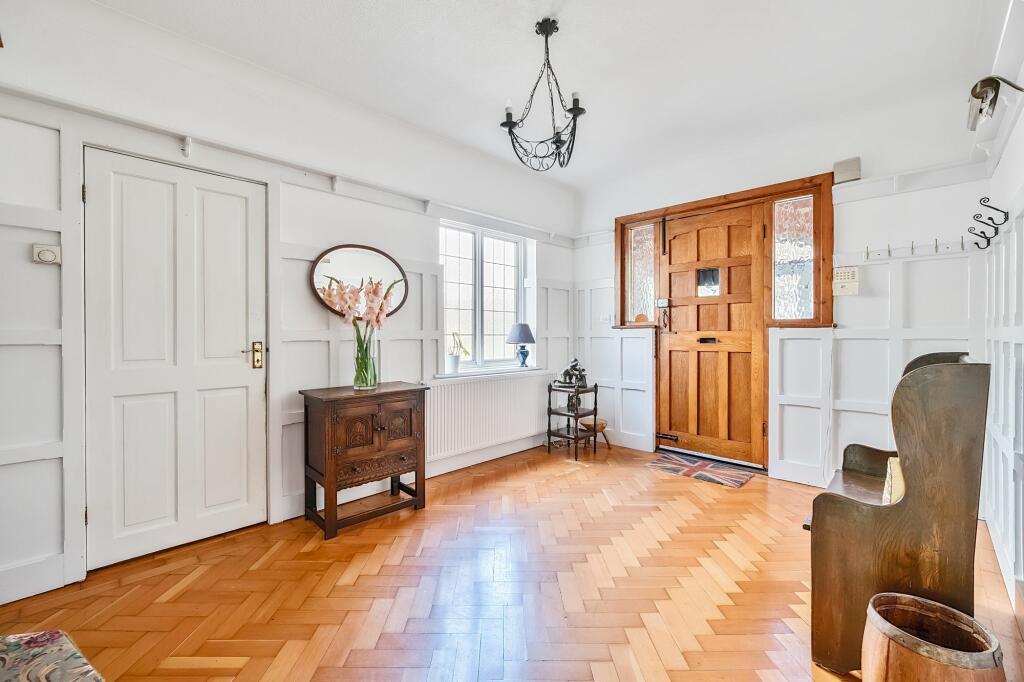 Additional property image - Coulsdon Road, Coulsdon, CR5