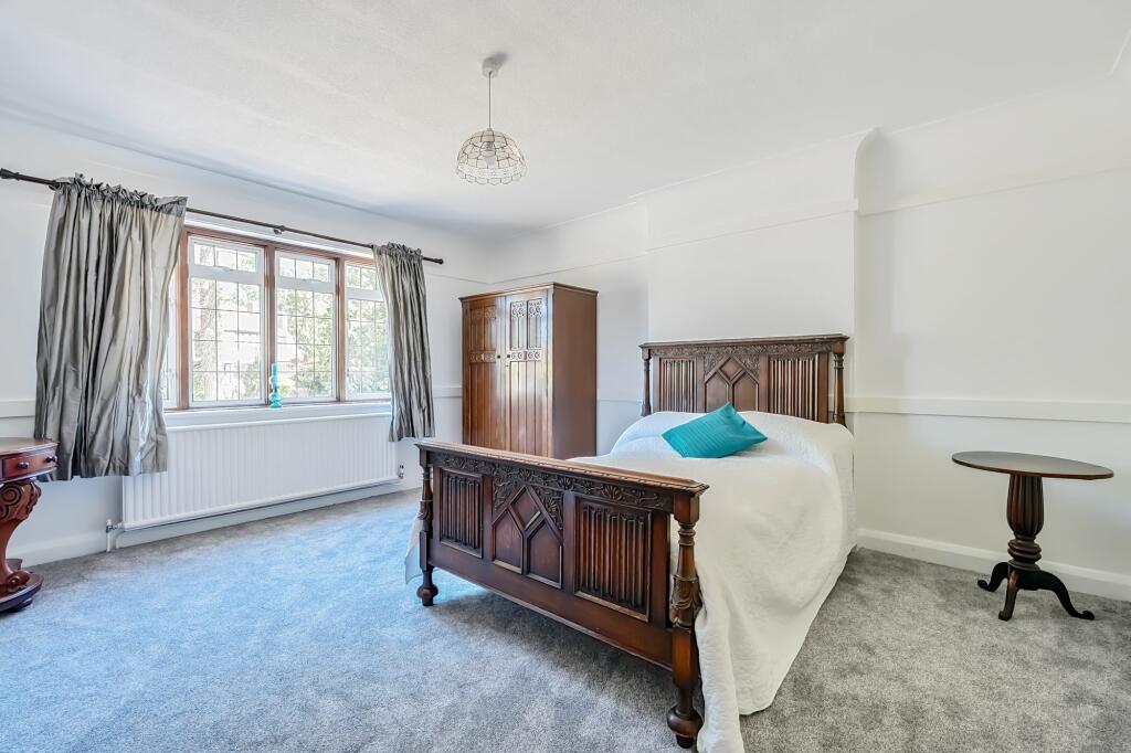 Additional property image - Coulsdon Road, Coulsdon, CR5