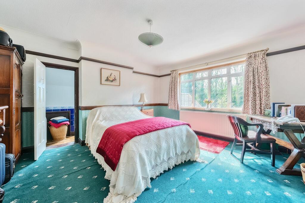 Additional property image - Coulsdon Road, Coulsdon, CR5
