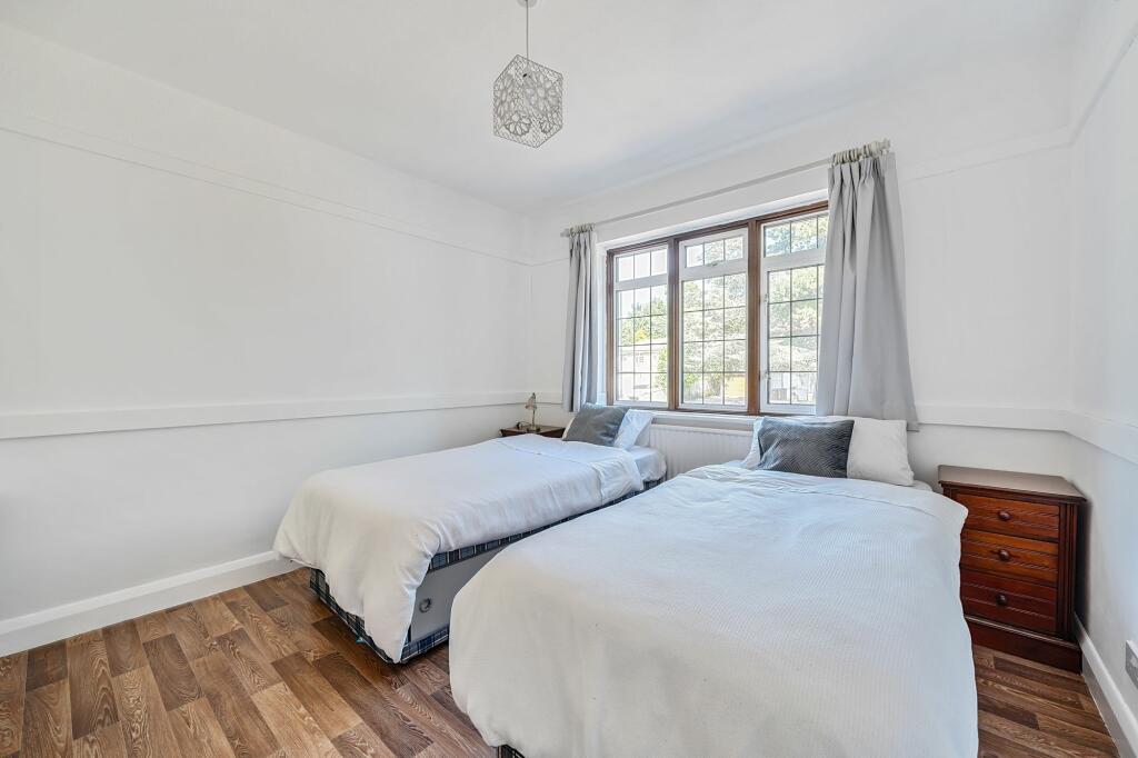 Additional property image - Coulsdon Road, Coulsdon, CR5