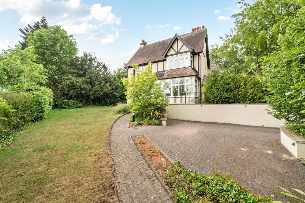 Main image of property: The Drive, Coulsdon, CR5