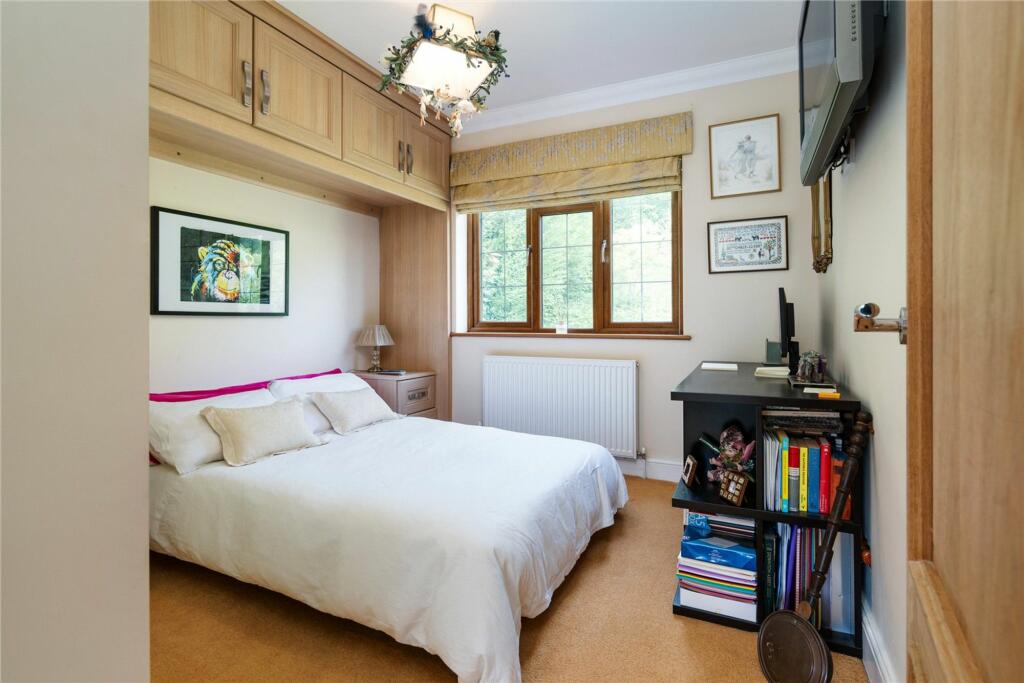 Additional property image - Southfields Road, Woldingham, CR3