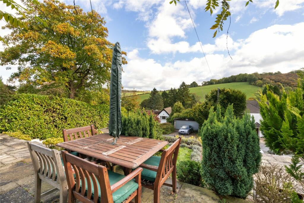 Additional property image - Southfields Road, Woldingham, CR3