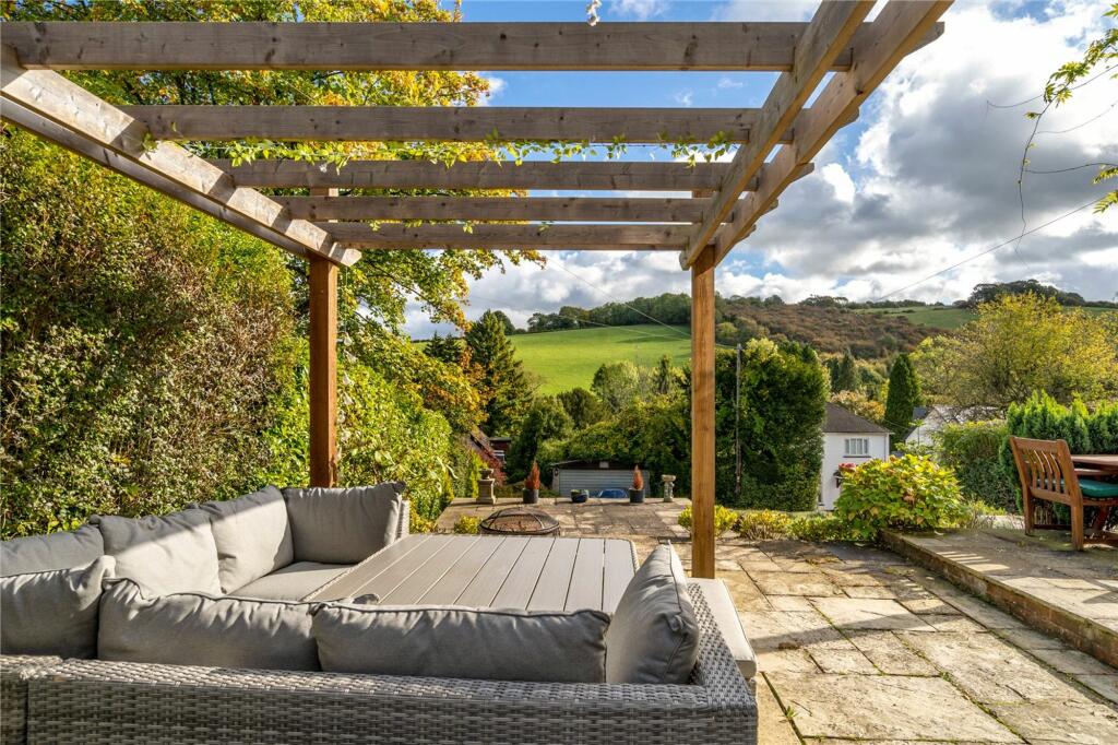 Additional property image - Southfields Road, Woldingham, CR3