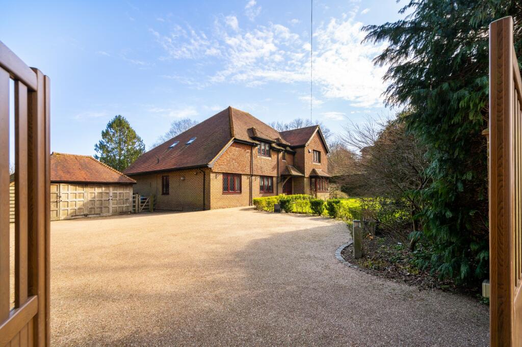Main image of property: Southview Road, Woldingham, CR3