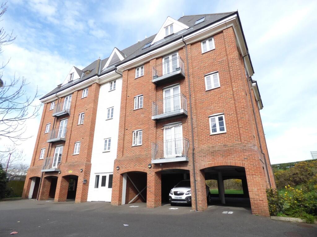 Main image of property: Hardies Point, Hythe