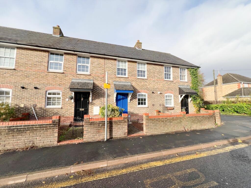 Main image of property: Arbour Lane, Springfield, Chelmsford, Essex, CM1