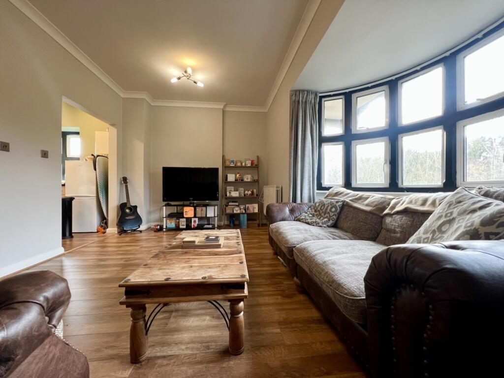 2 bedroom apartment for rent in London Road Farningham DA4