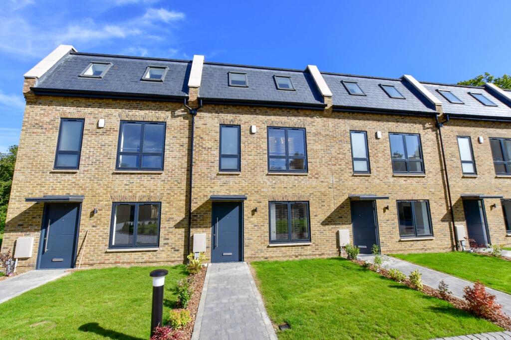 Main image of property: Fawkham Manor Manor Lane DA3