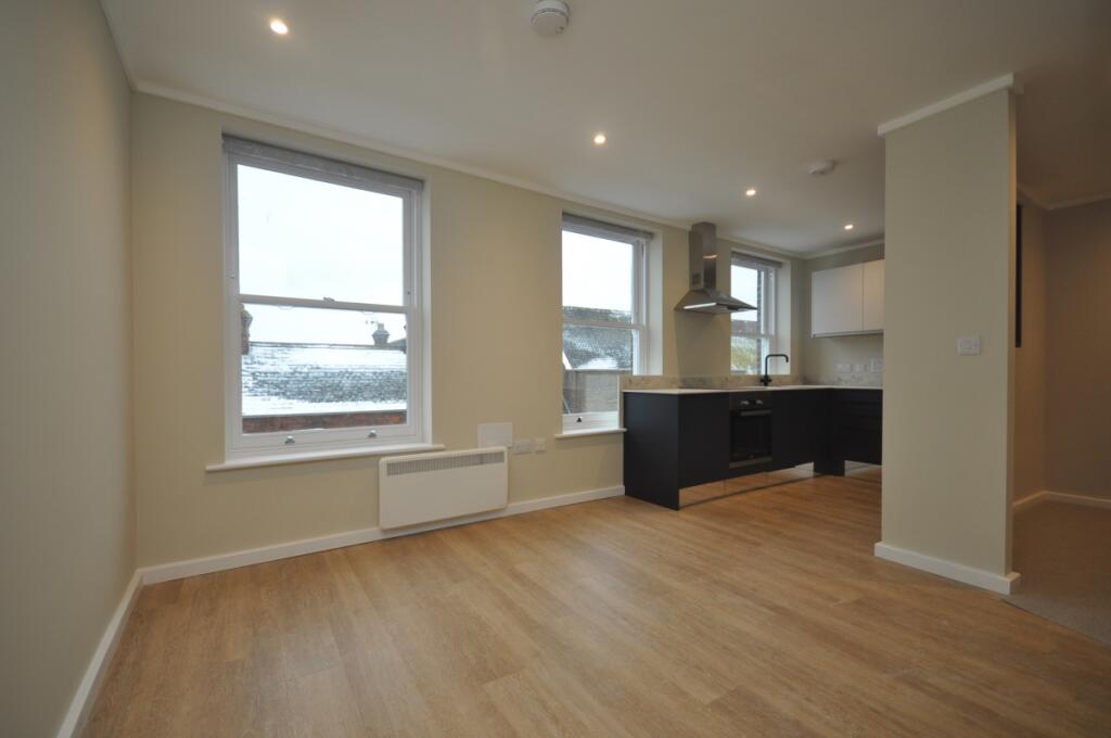 Main image of property: High Street Dartford DA1