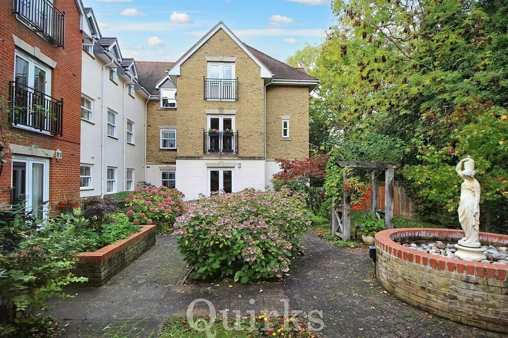 2 bedroom apartment for sale in Stock Road, Billericay, CM12