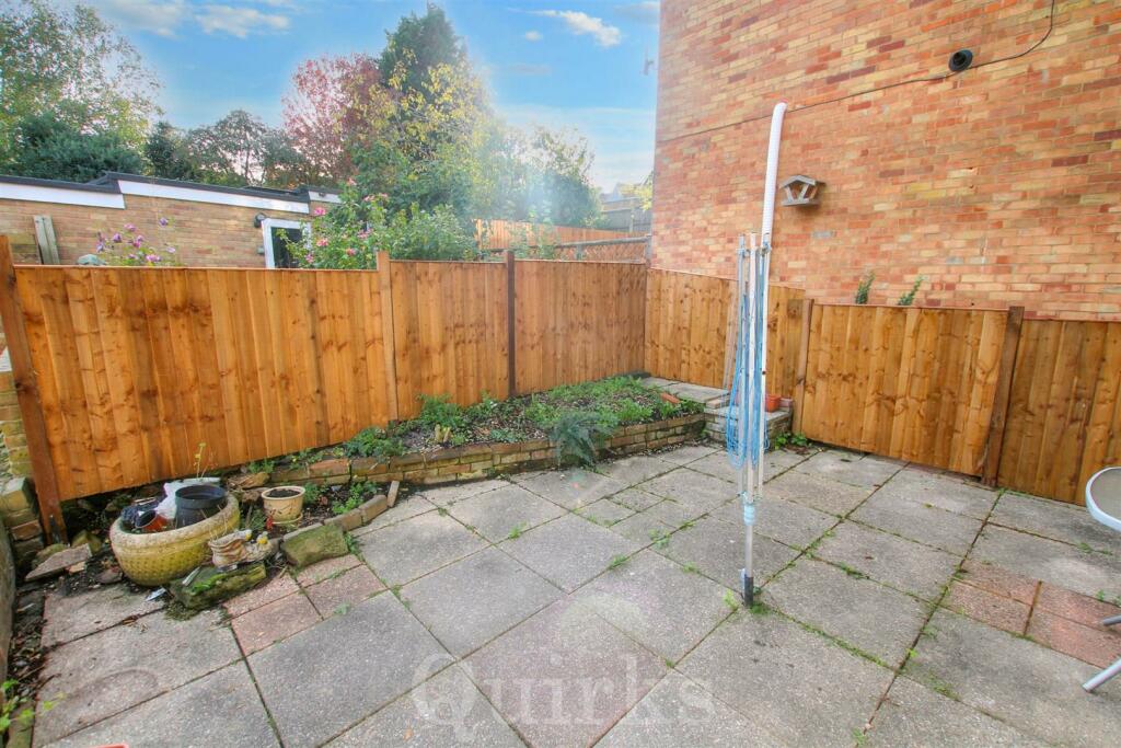 Additional property image - Chapel Court, Billericay