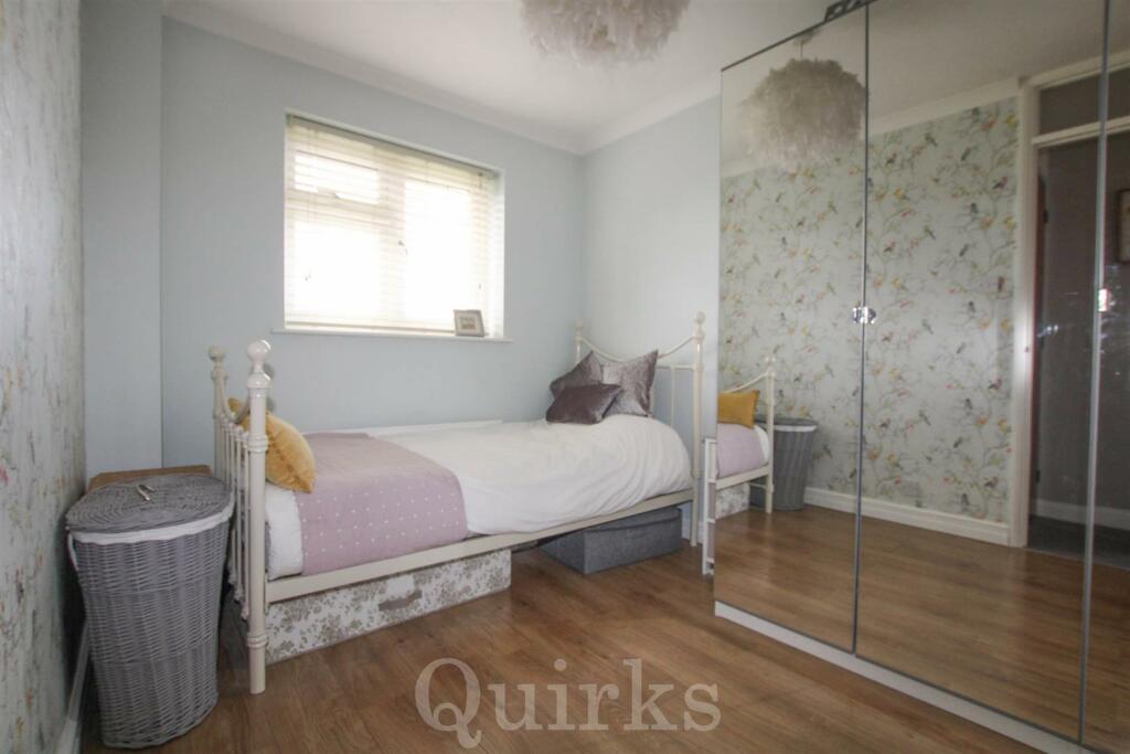 Additional property image - Gainsborough Close, Billericay