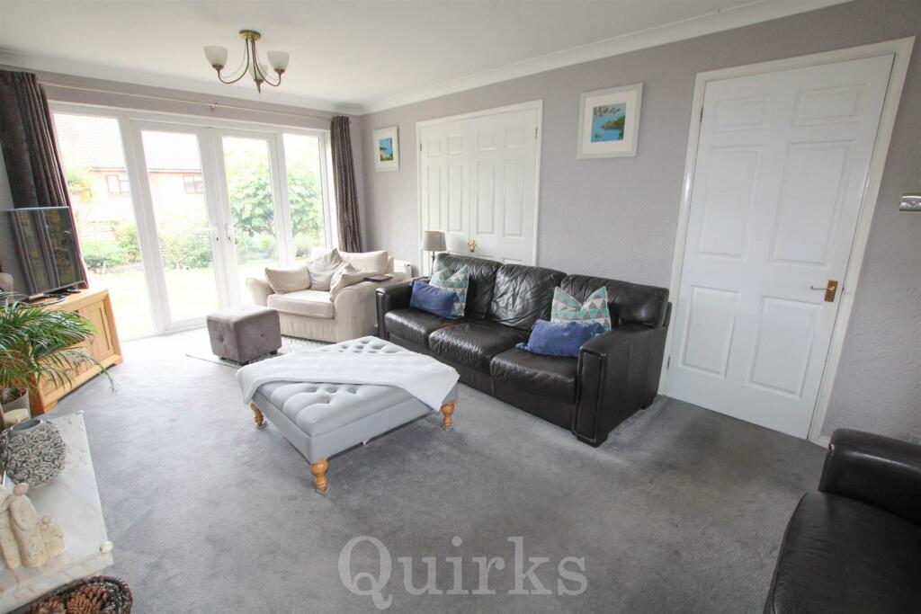 Additional property image - Gainsborough Close, Billericay
