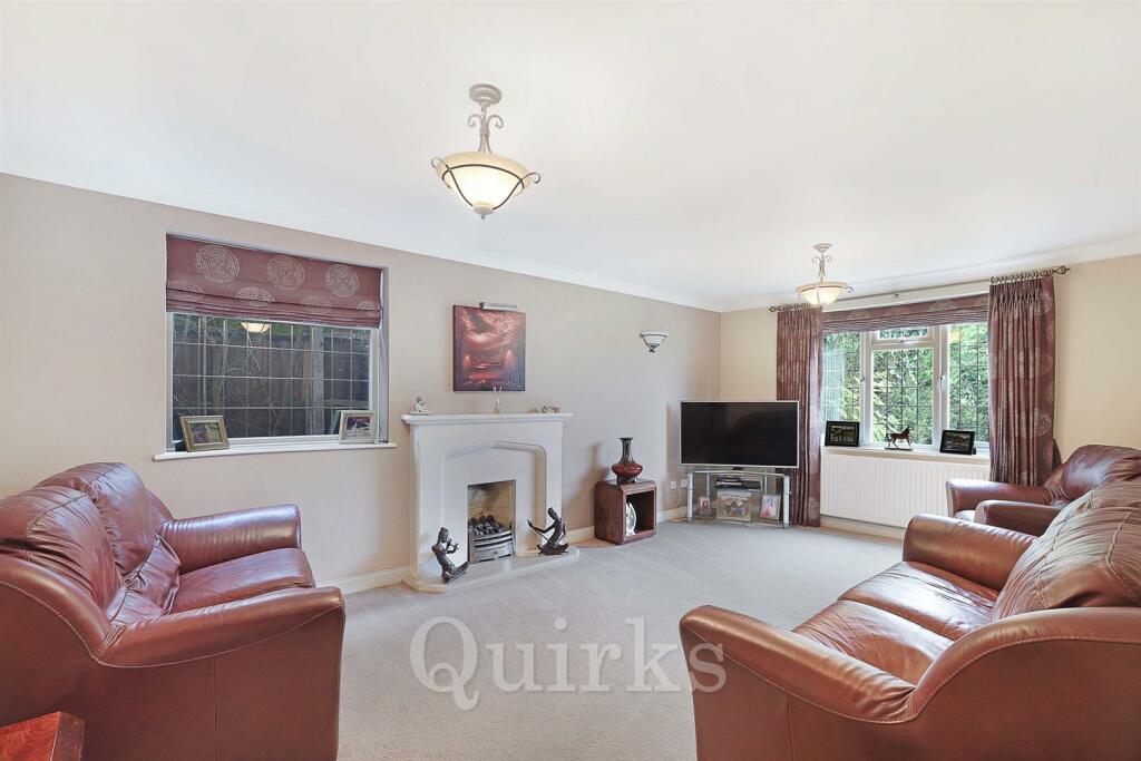 Additional image 3 of Horseshoe Close, Billericay, CM12