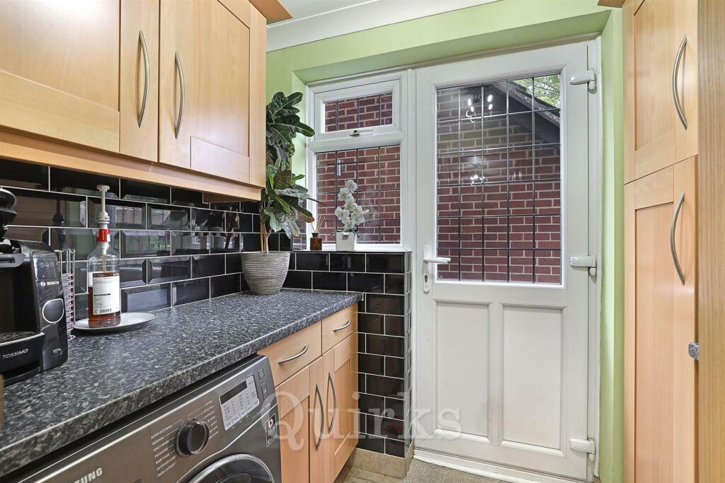 Additional image 9 of Horseshoe Close, Billericay, CM12