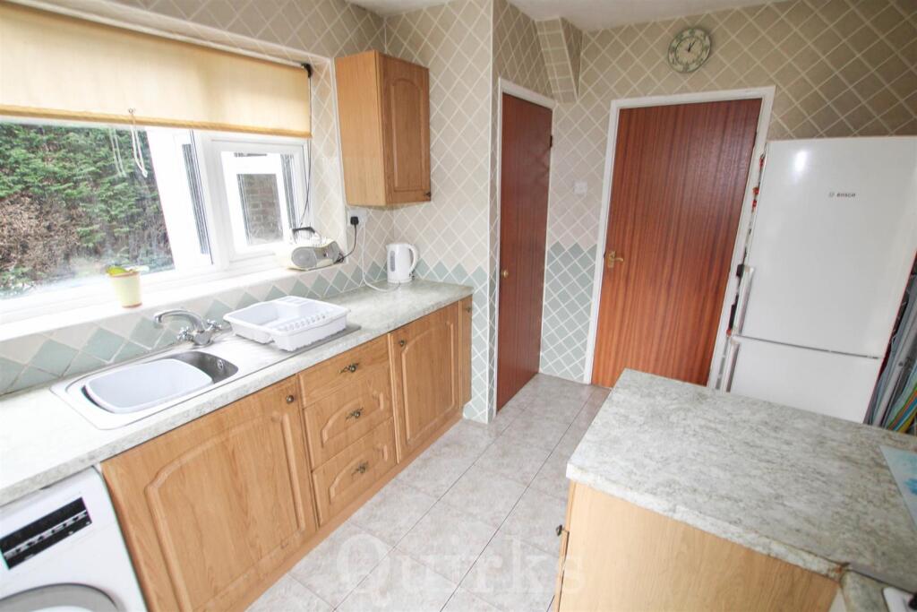 Additional property image - Laindon Road, Billericay
