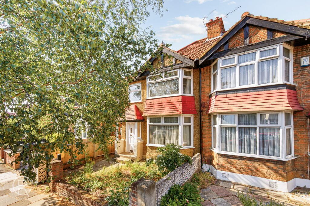 Main image of property: Mayfield Gardens, London, W7