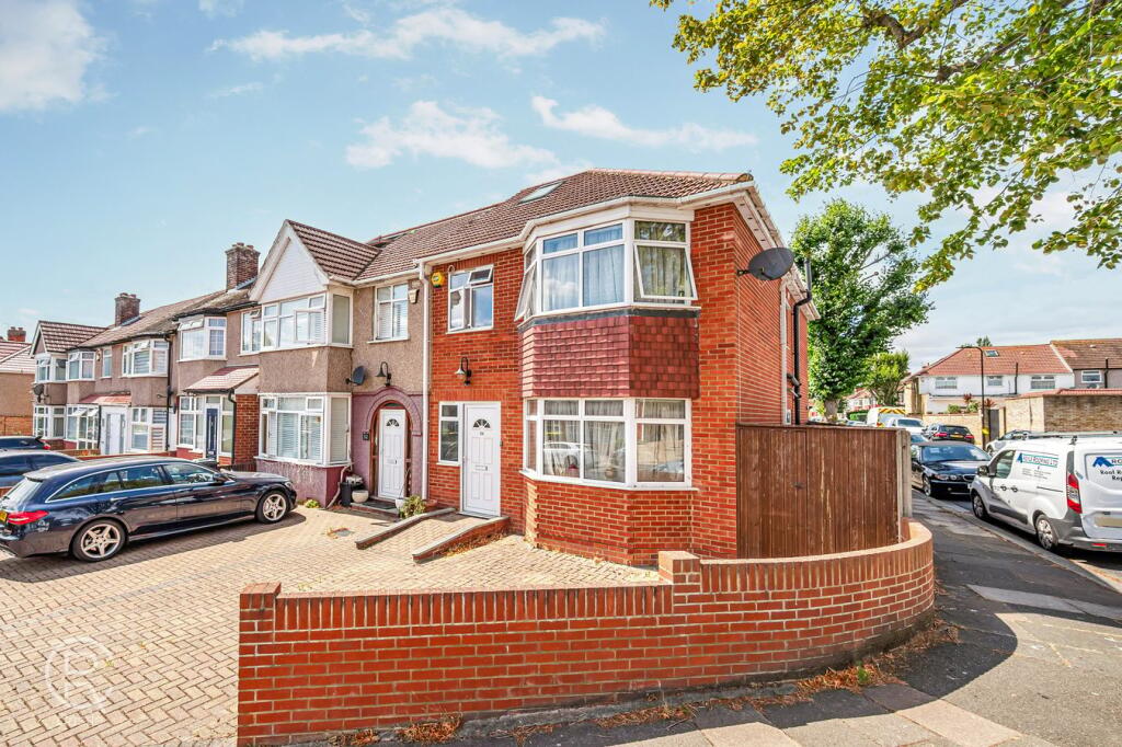 Main image of property: Ellesmere Road, Greenford, UB6