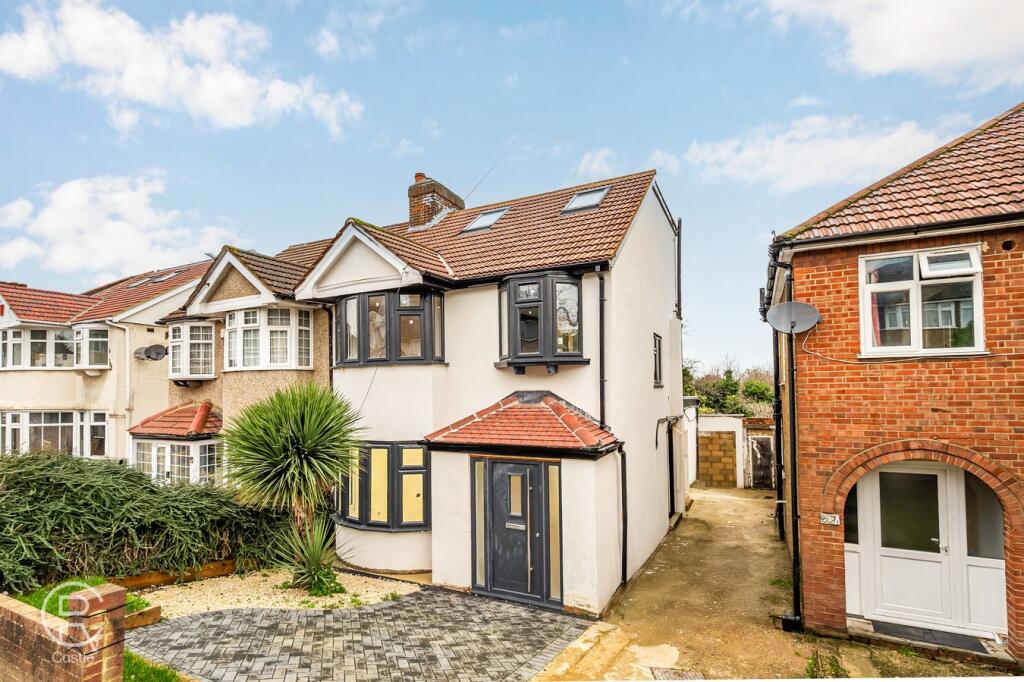 Main image of property: The Heights, Northolt, UB5