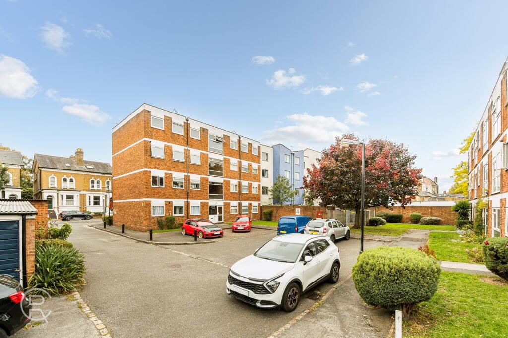 Main image of property: Silverdale Close, London, W7