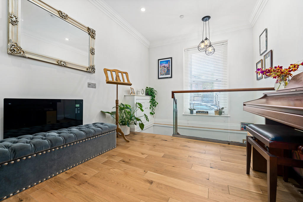 1 bedroom apartment for sale in Marine House, Mount Stuart Square