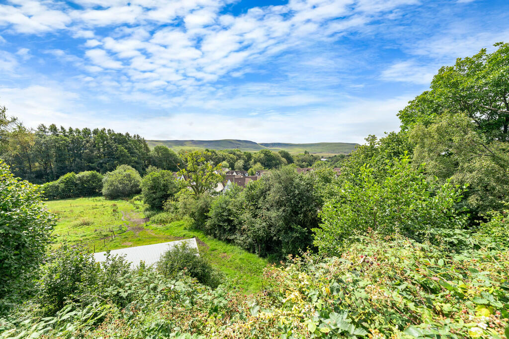 Additional property image - Oakbrook Drive, Hirwaun, Aberdare