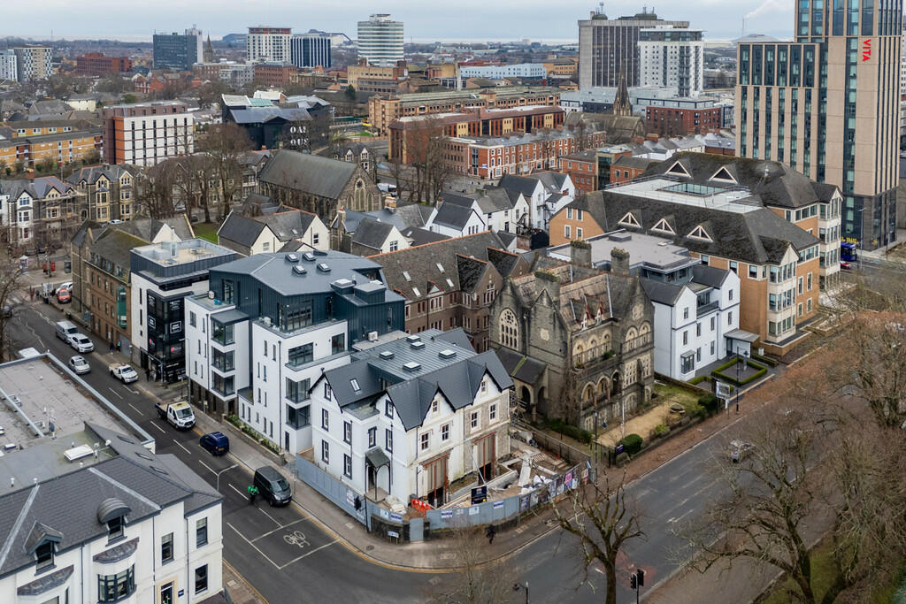 Additional property image - Museum View, Park Place