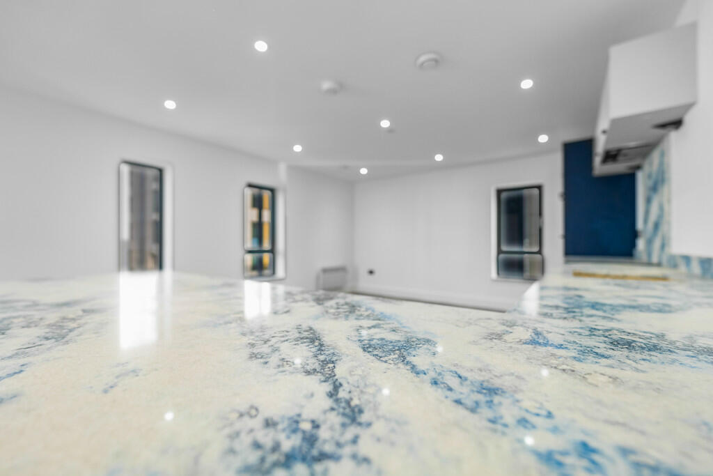 Additional property image - Museum View, Park Place