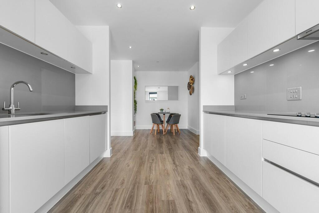 Additional property image - Bayscape, Cardiff Marina, Watkiss Way