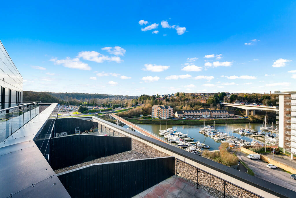 Additional property image - Bayscape, Cardiff Marina, Watkiss Way
