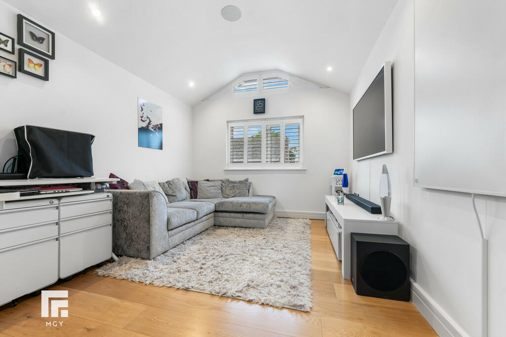 Additional property image - Penarth Road, Grangetown, Cardiff