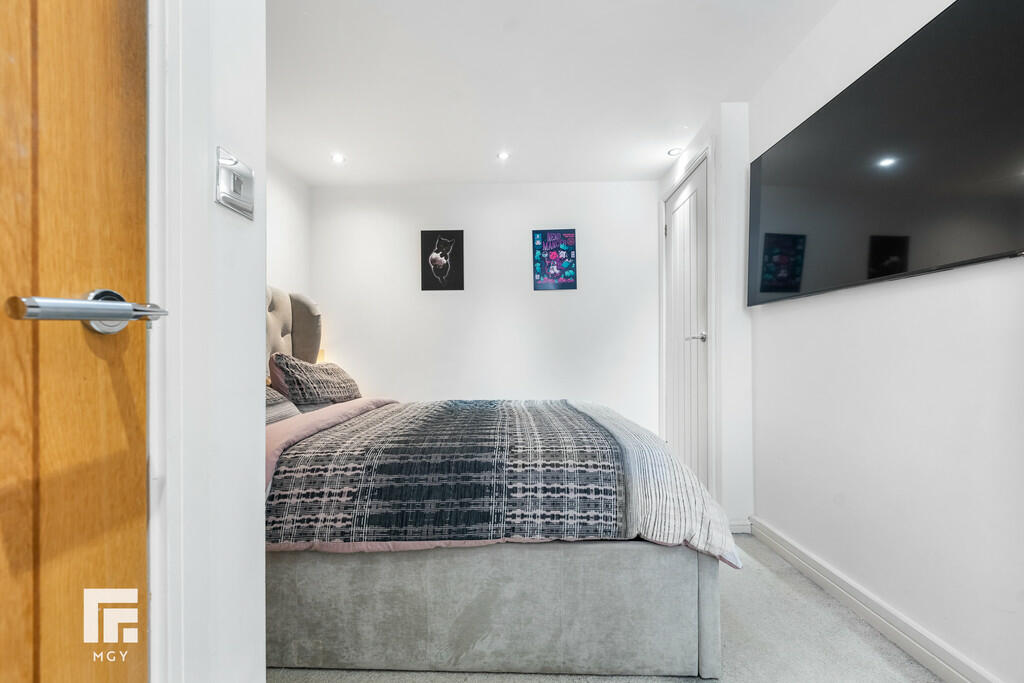 Additional property image - Penarth Road, Grangetown, Cardiff