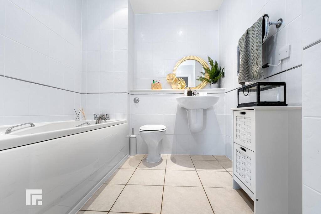 Additional property image - Munich House, Ezel Court , Century Wharf