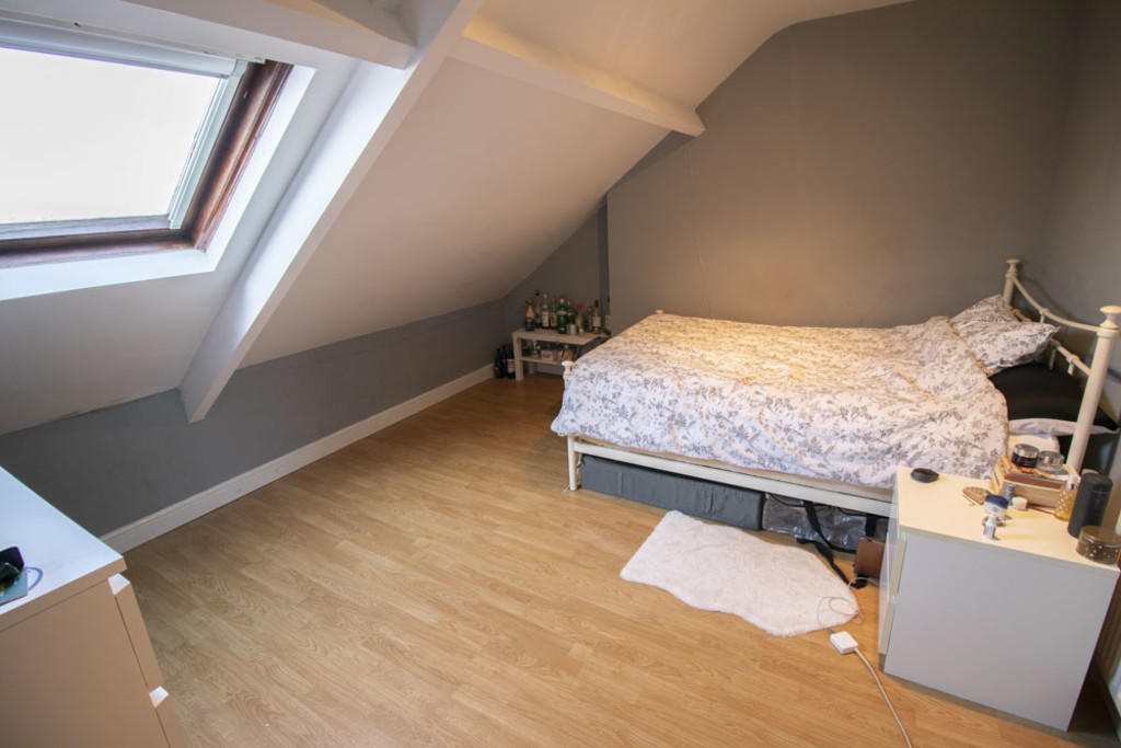 5 bedroom terraced house for sale in Windsor Esplanade, Cardiff, CF10